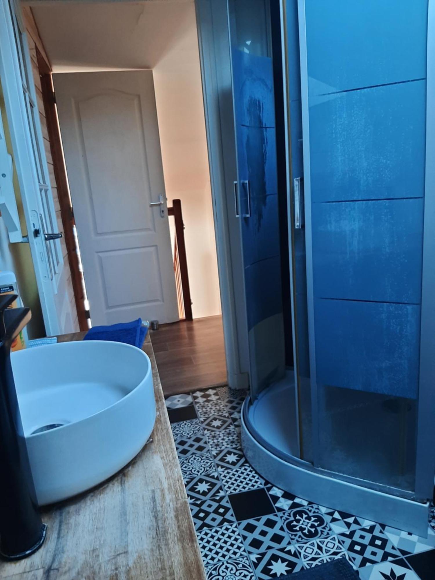 Duplex14H 1Er Etage Jardinet 1 Parking Ou Studio14B Rdc Terrasse Sans Parking Ла-Рошель Экстерьер фото
