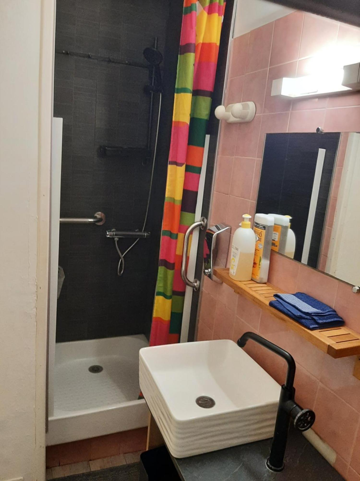Duplex14H 1Er Etage Jardinet 1 Parking Ou Studio14B Rdc Terrasse Sans Parking Ла-Рошель Экстерьер фото